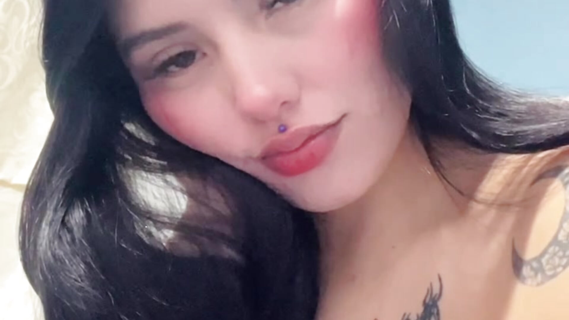 ac4970cbdd994325a6d63bf0be33e8bc - video oleh Sofii7 kamera model