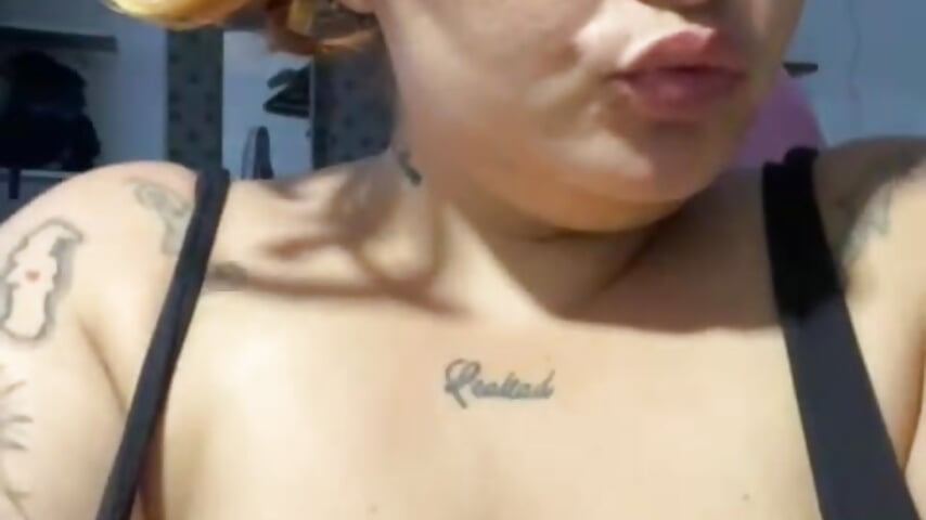 WhatsApp Video 2026-02-08 at 6,09,20 PM - video od modelky/modela Angiegranados