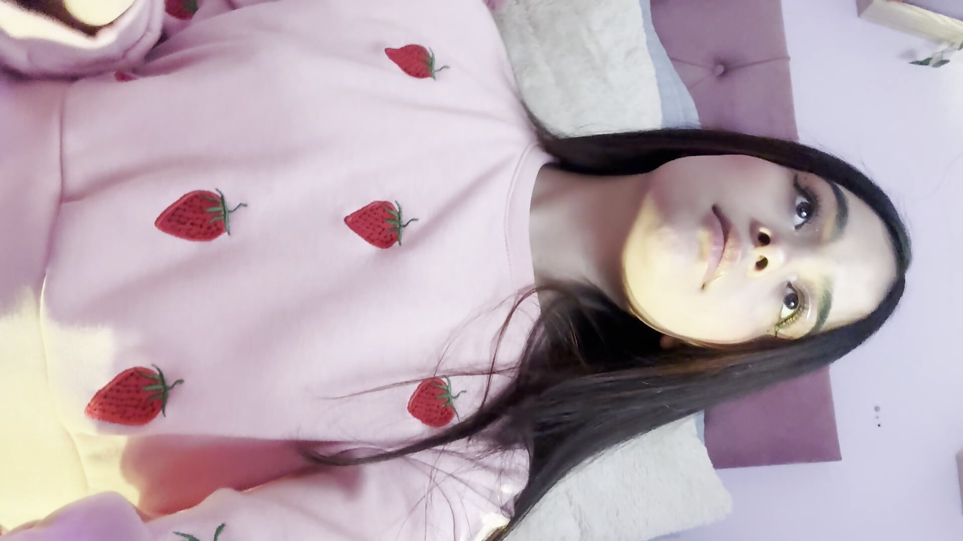 I got you too close - video by SophieAdamst cam model