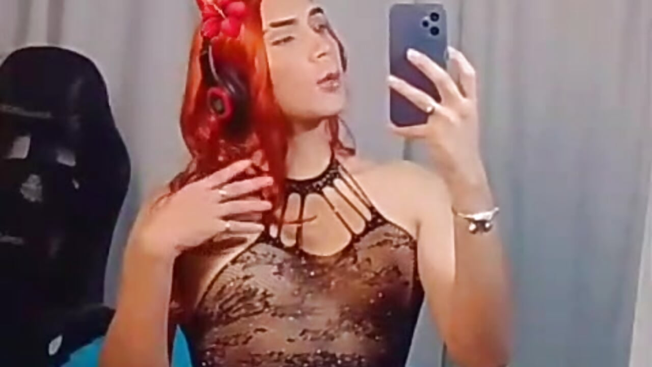 WhatsApp Video 2026-02-09 at 10,03,50 AM - vídeo de Clary_Fray_ modelo de câmara