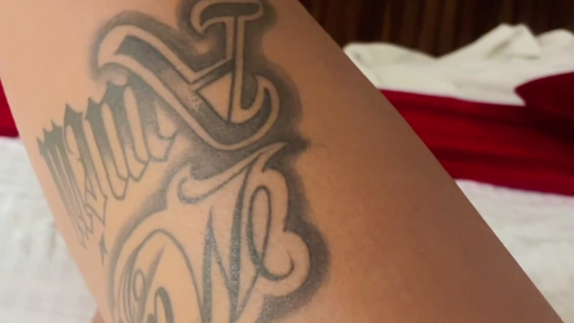 B5BDE98C-EF81-4EA6-B914-C5085791C805 - Video von tranycamii Cam-Model