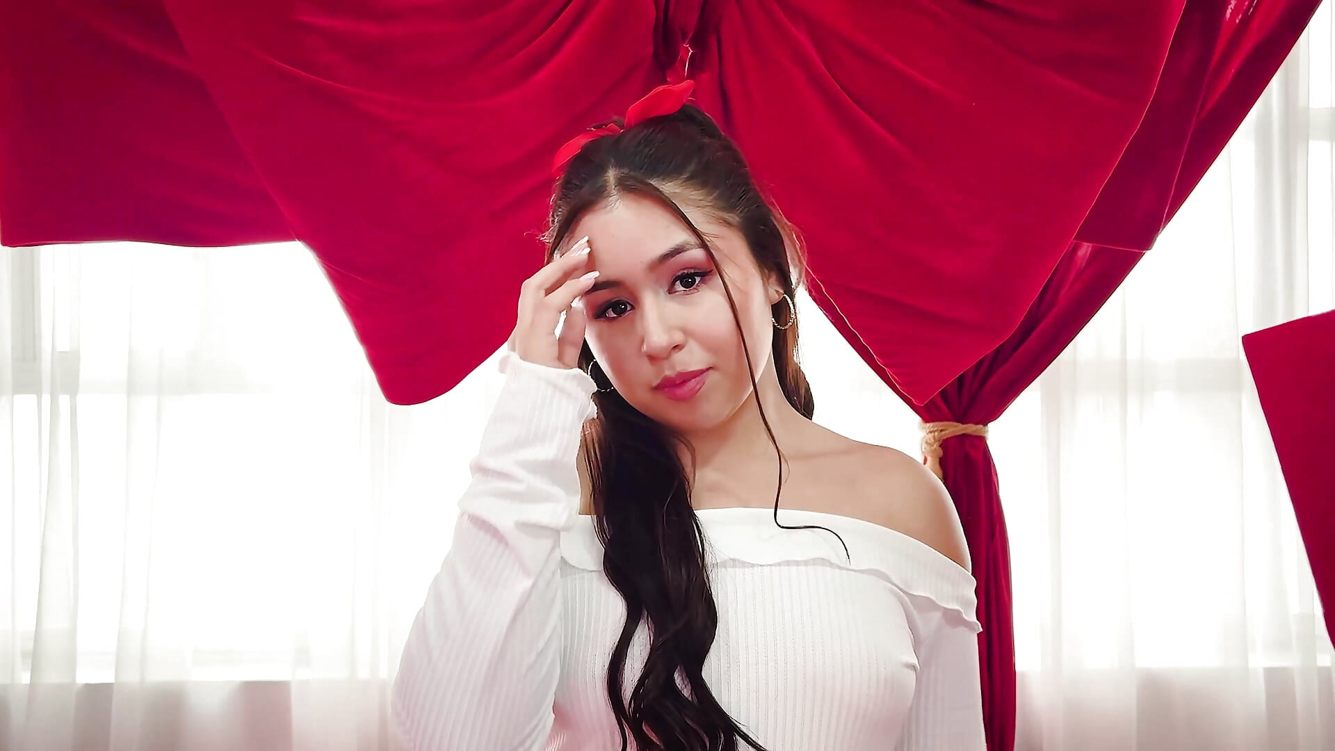 emmy - video oleh model kamera MAGIC_EMMY