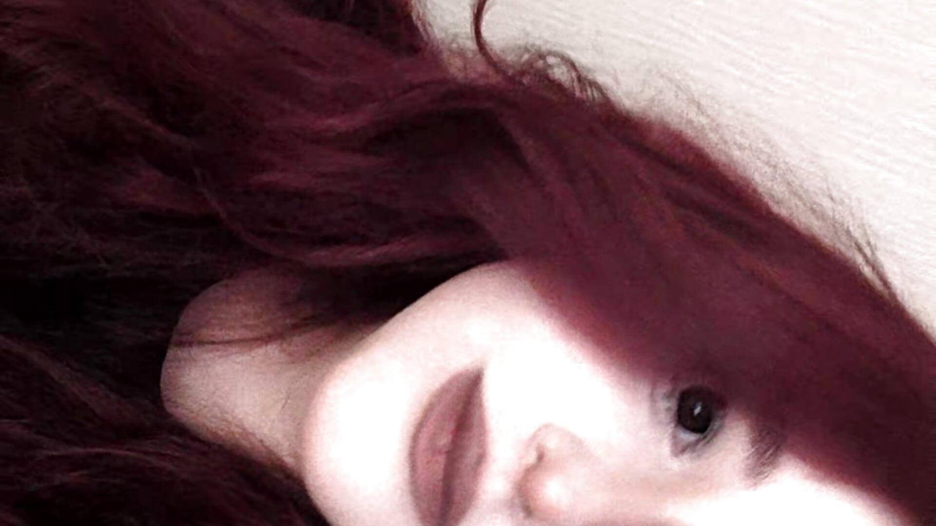 Do you like long hair?)👉👈 - video di BunnyMelon modella di cam