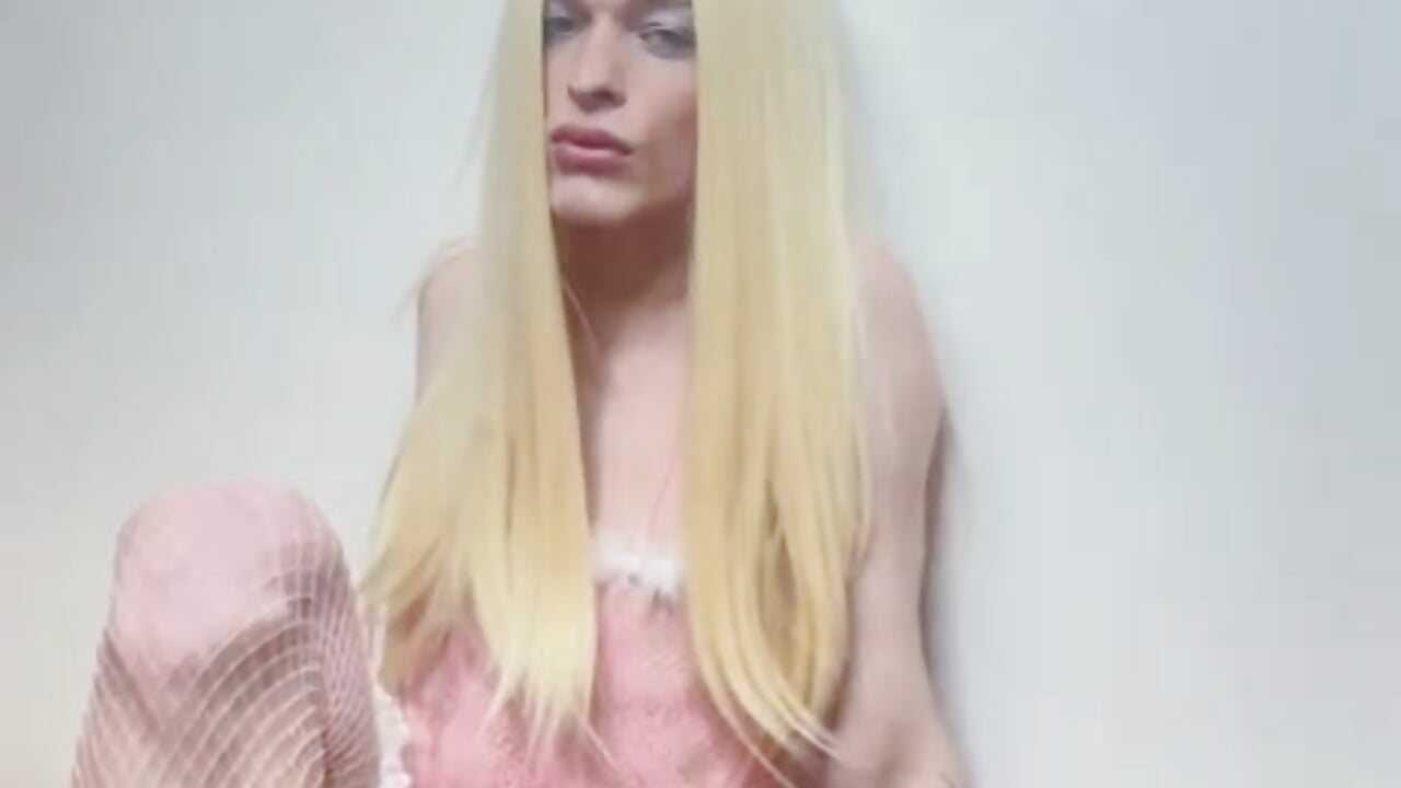 DeepSignal adlı kamer modelinin viral videoları:  8194