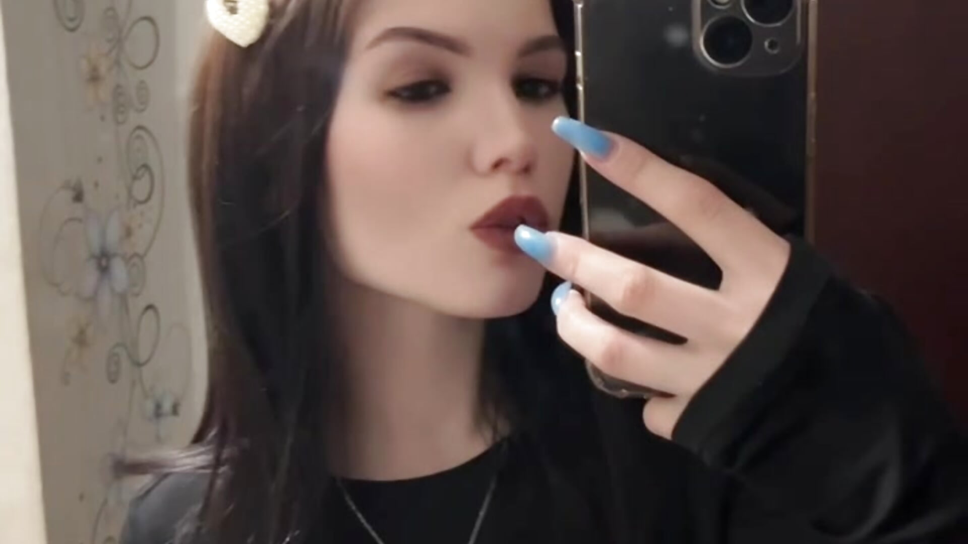 Video with mirror－カメラキャストのKimiCherryの動画