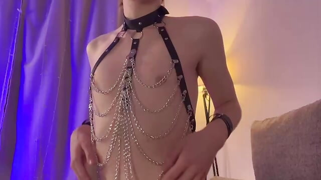 CalmFever kamerás modell  8327. kiemelt videója