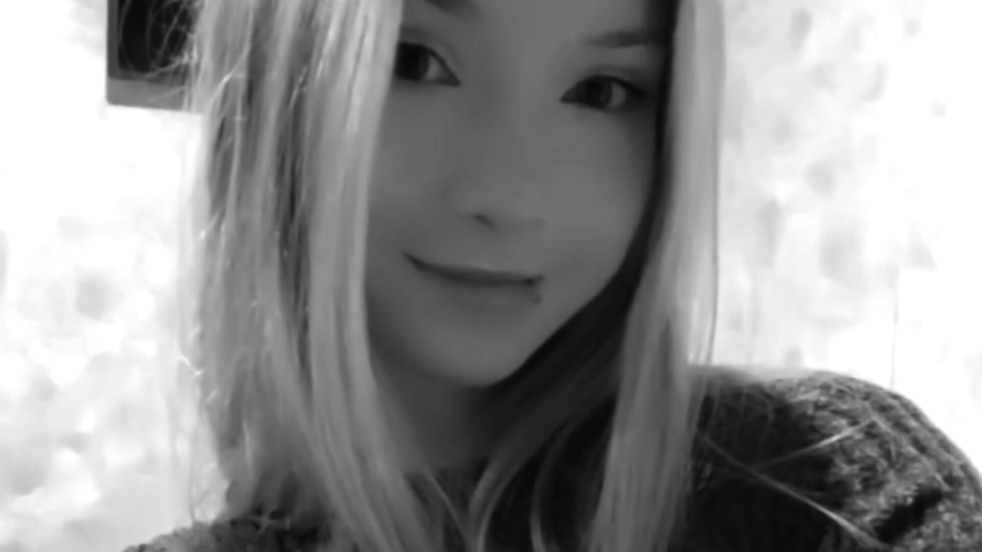 oh:) - video by TiaBIanks cam model