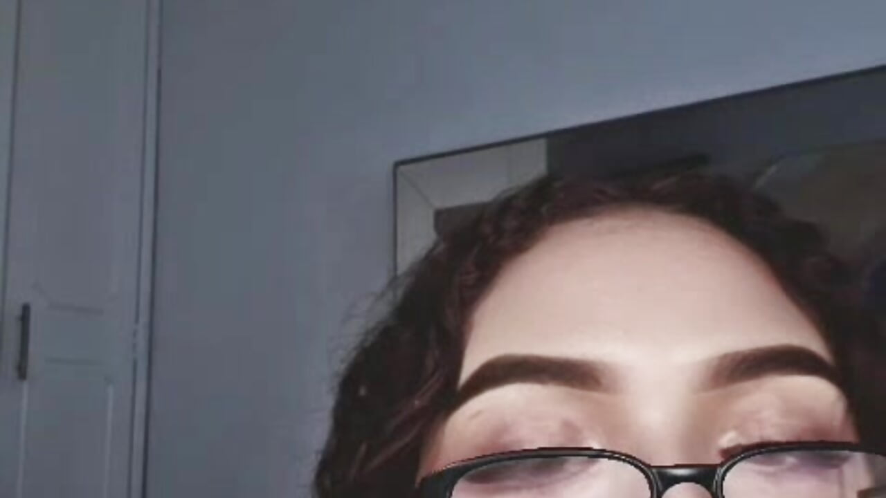 hello I am Kim – video af KimSantos cam-model