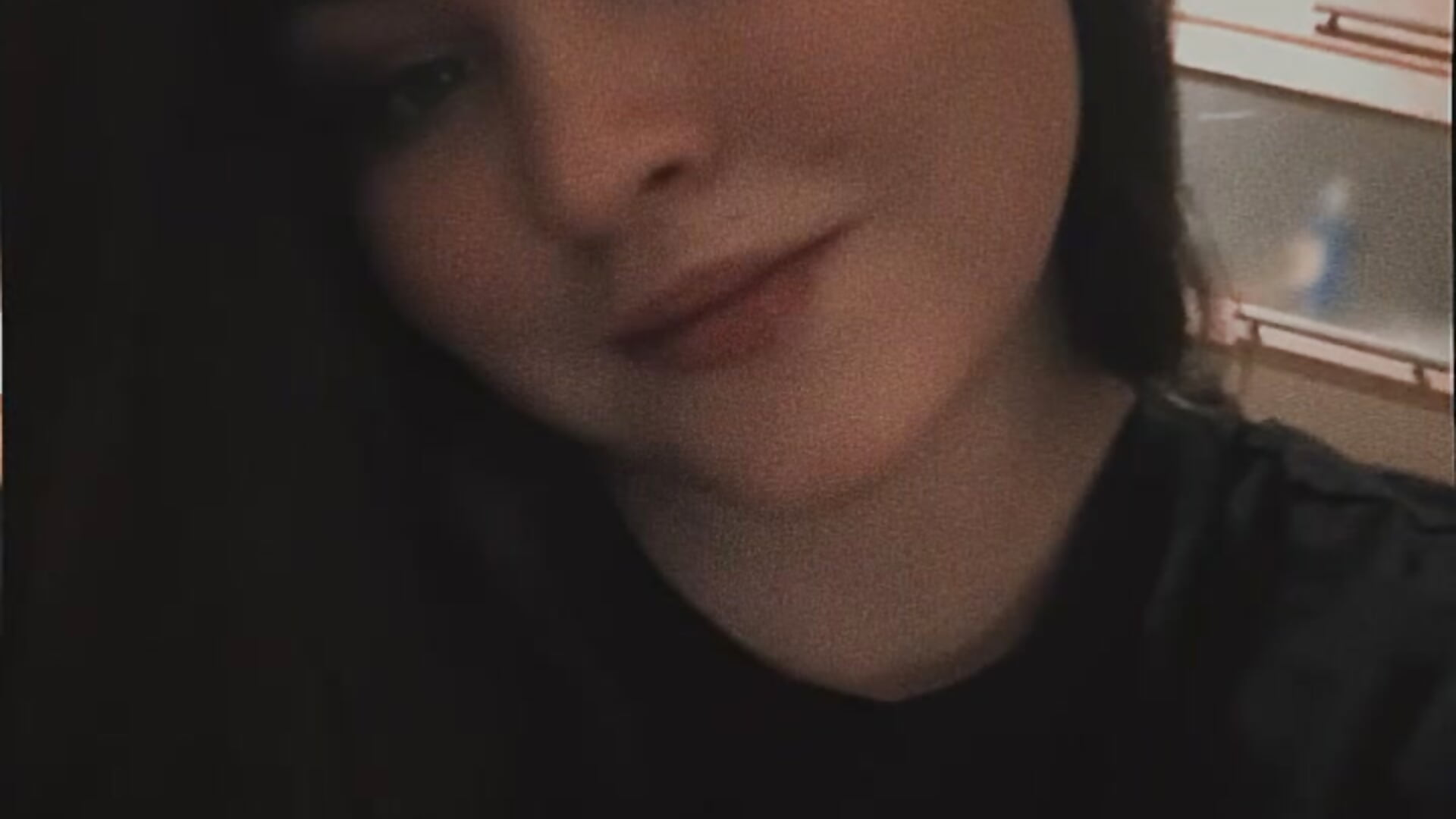 ips-65164E5C-6E18-45DB-BE59-86D14BFBEA25 - วิดีโอโดย Lili349 โมเดลแคม