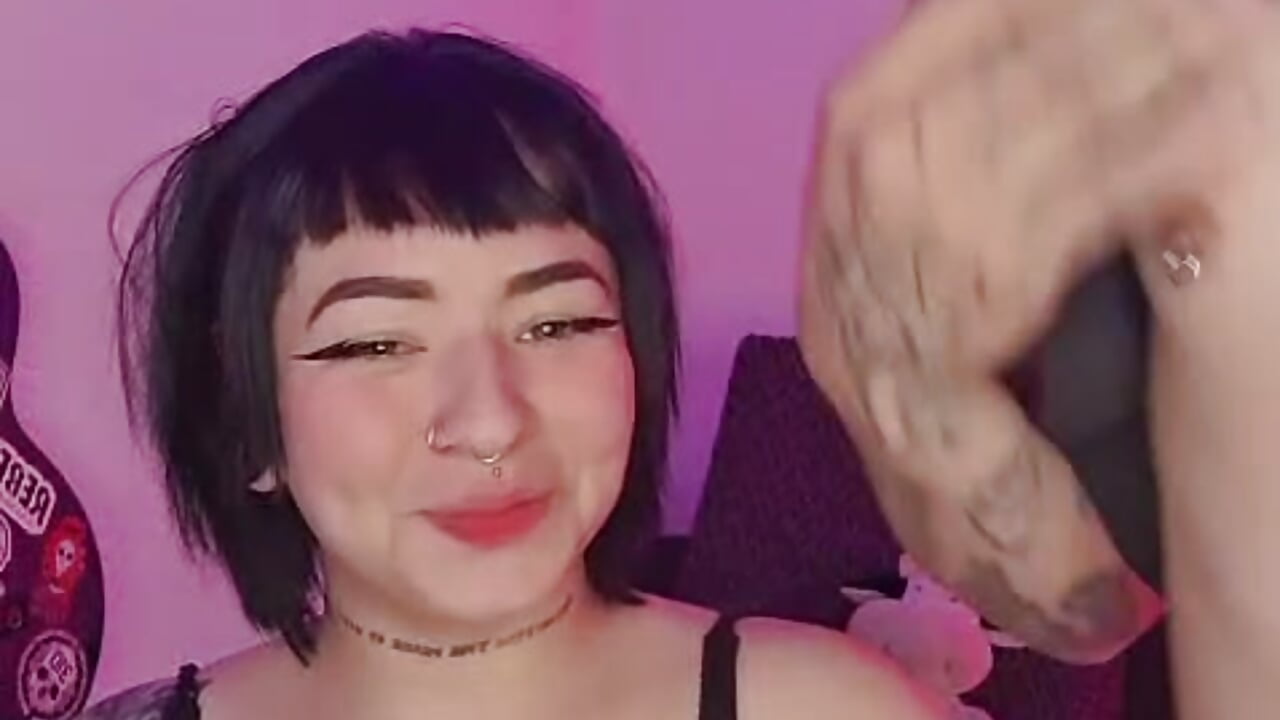 Pearcing - clip cu Aria_x_Orien_ model videochat