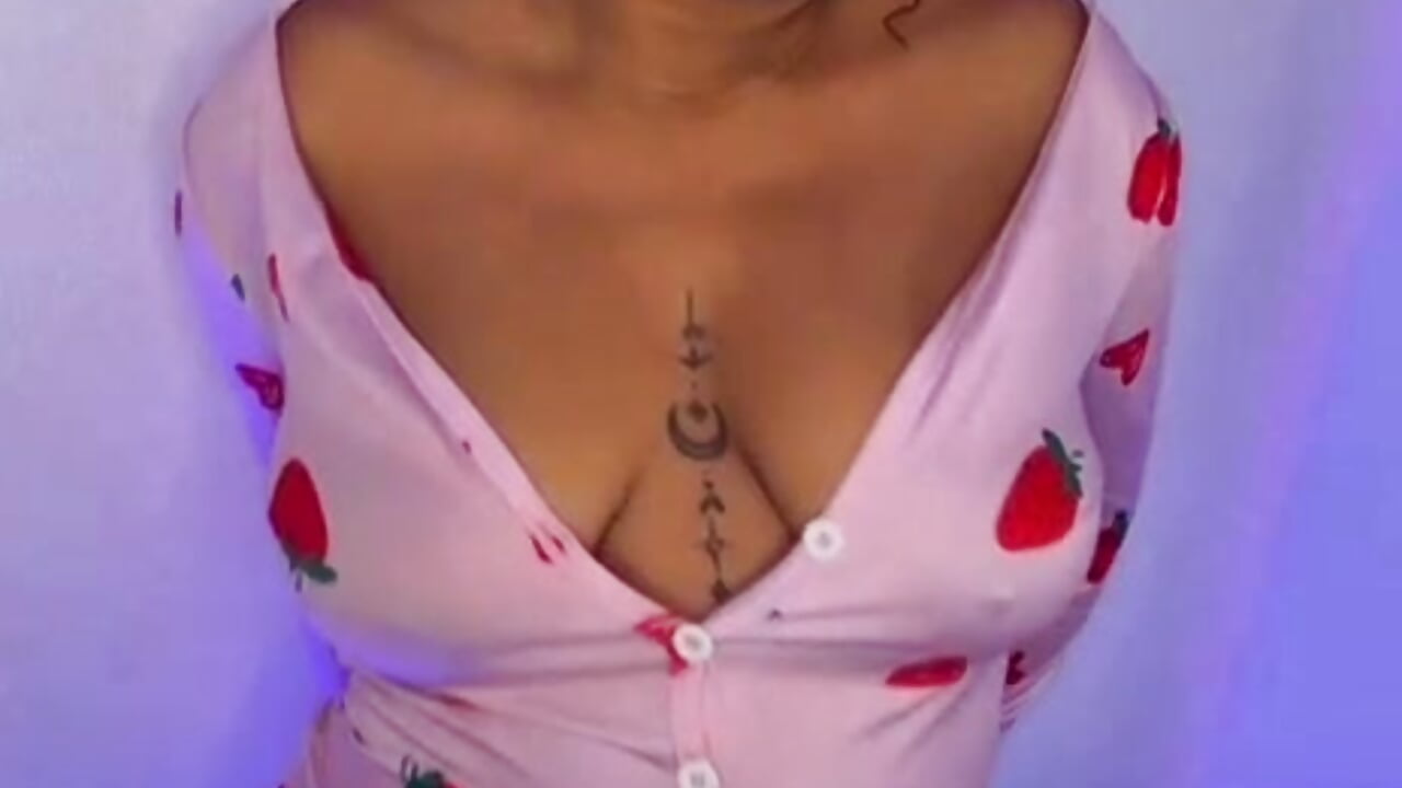 xoxo - video by Nat_carter_