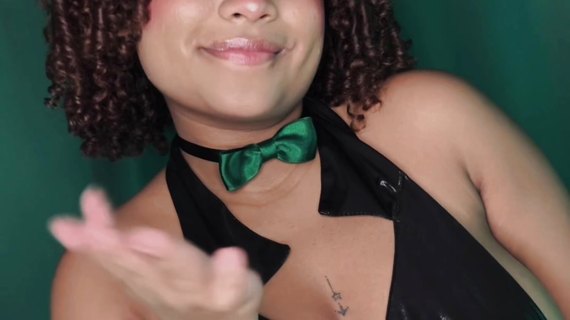 💰 It's not magic... it's me 💚 - video của người mẫu cam Nat_carter_