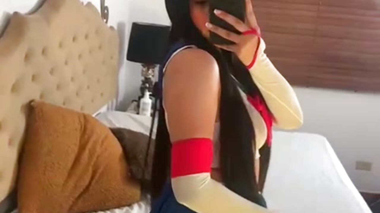 naughty - video od modelky/modela LucyVilla