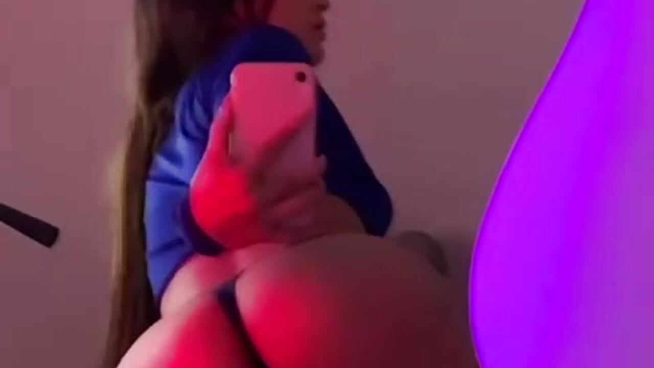 😈 - video by luna_forever7 cam model