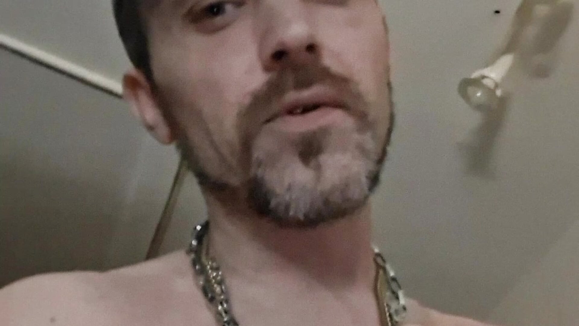 Petit coucou matinale 💜– SwatRocShy kameramodell videója