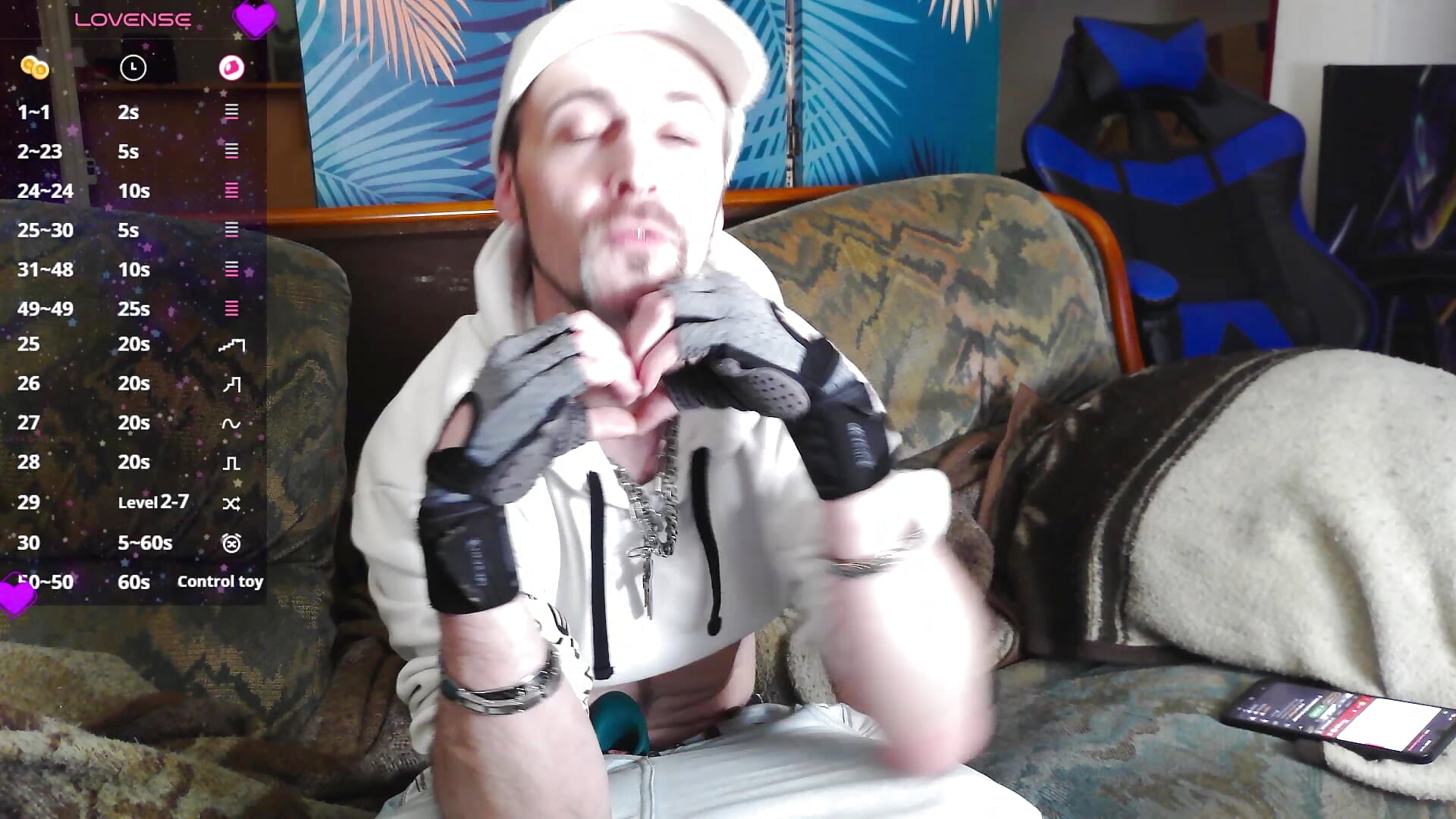 Je vous fait des gros bisous 💜 - SwatRocShy adlı kamera modelinin videosu