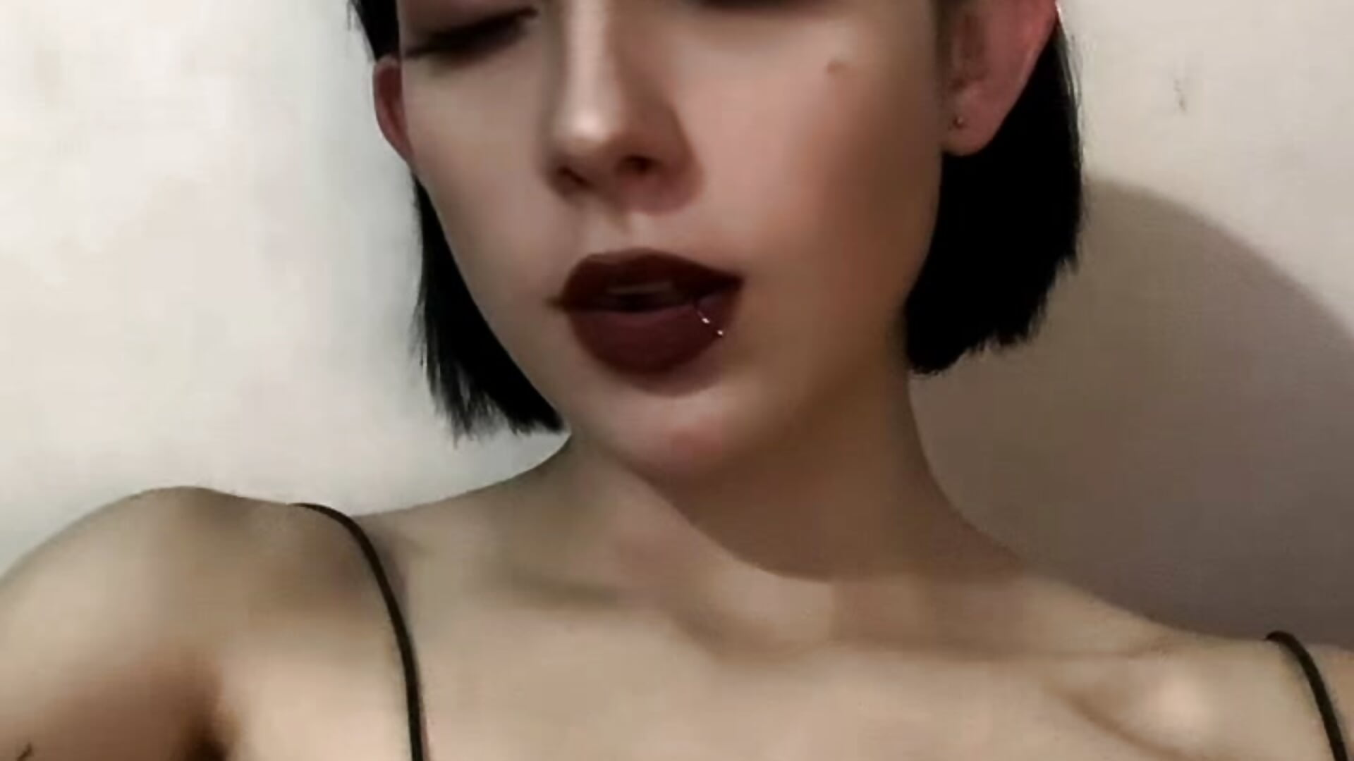 bad girl - video van JulissaJoly cam-model