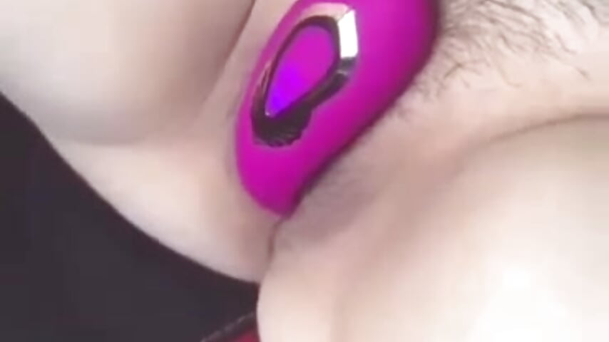 1JIC4G0LA_BUVA5O – video od webkamerové modelky Bupbe-hot