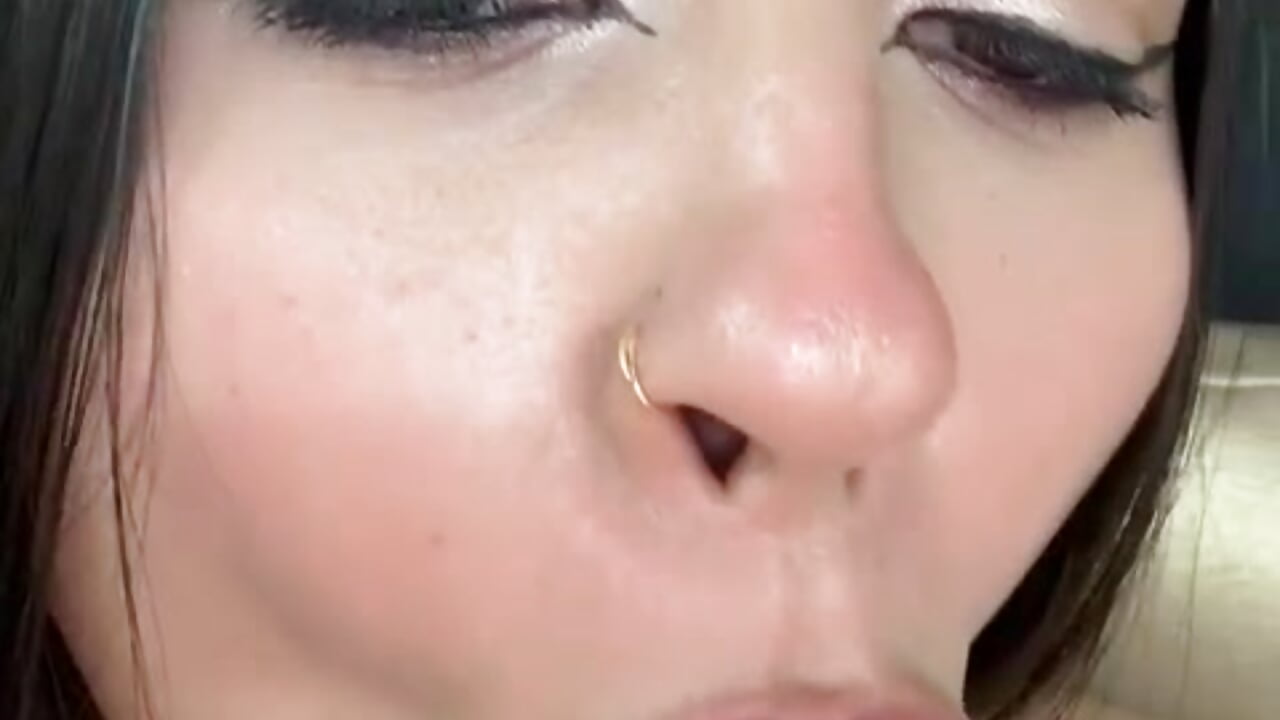 Messy blowjob 🔥 - VictoriaWish adlı kamera modelinin videosu