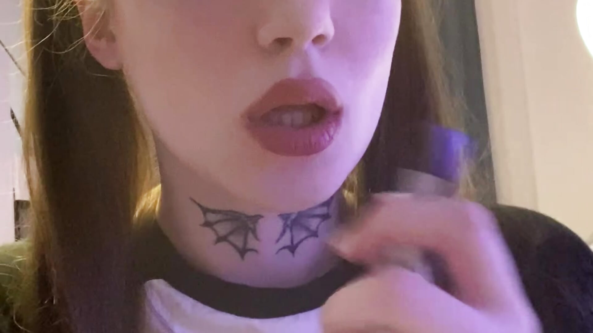 Me , panties , vape – video af valhalla_5 cam-model