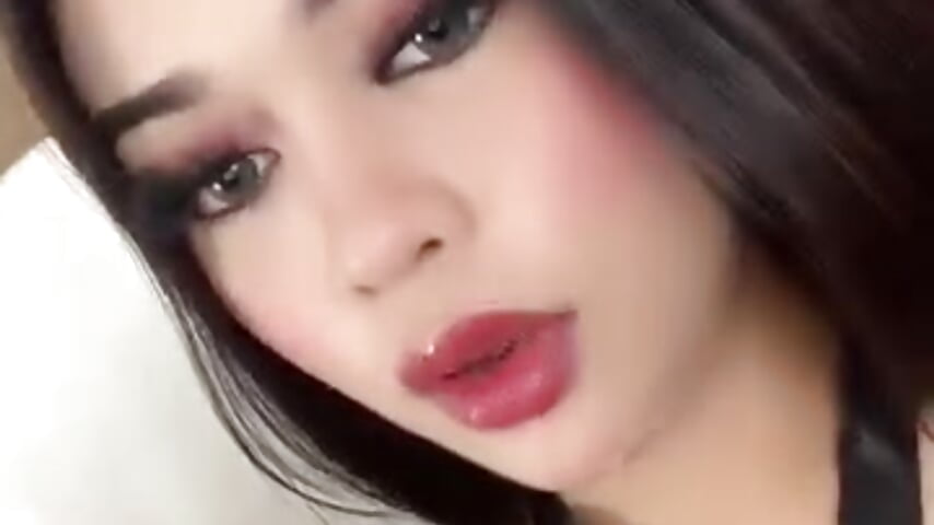 0544aa719fe3918da701389df1ea2adf - video oleh gorgeous_isabella kamera model