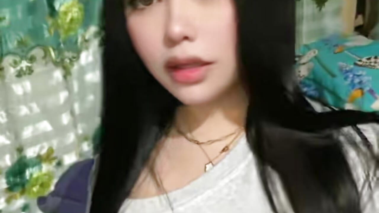 v14044g50000d56hp3nog65umd15brcg - video oleh gorgeous_isabella kamera model