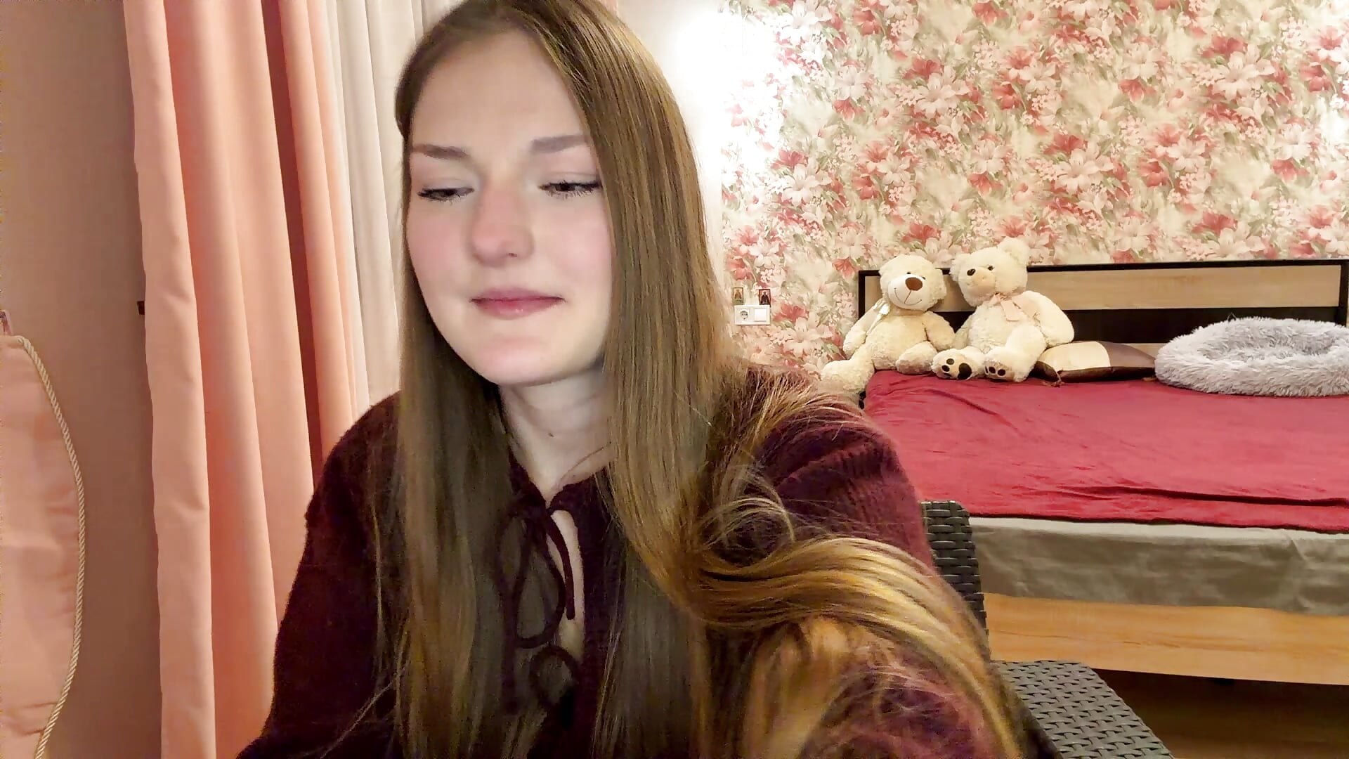 I can draw honestly - video oleh model kamera Milayouknow