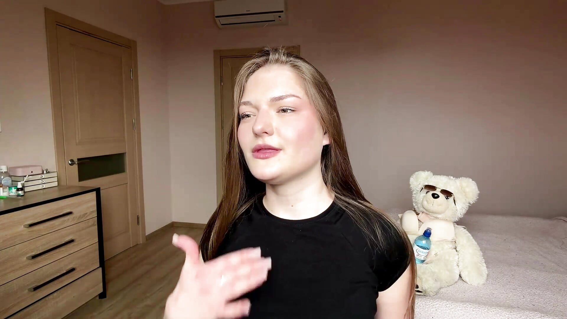 Happy Me - فيديو من Milayouknow موديل الكام