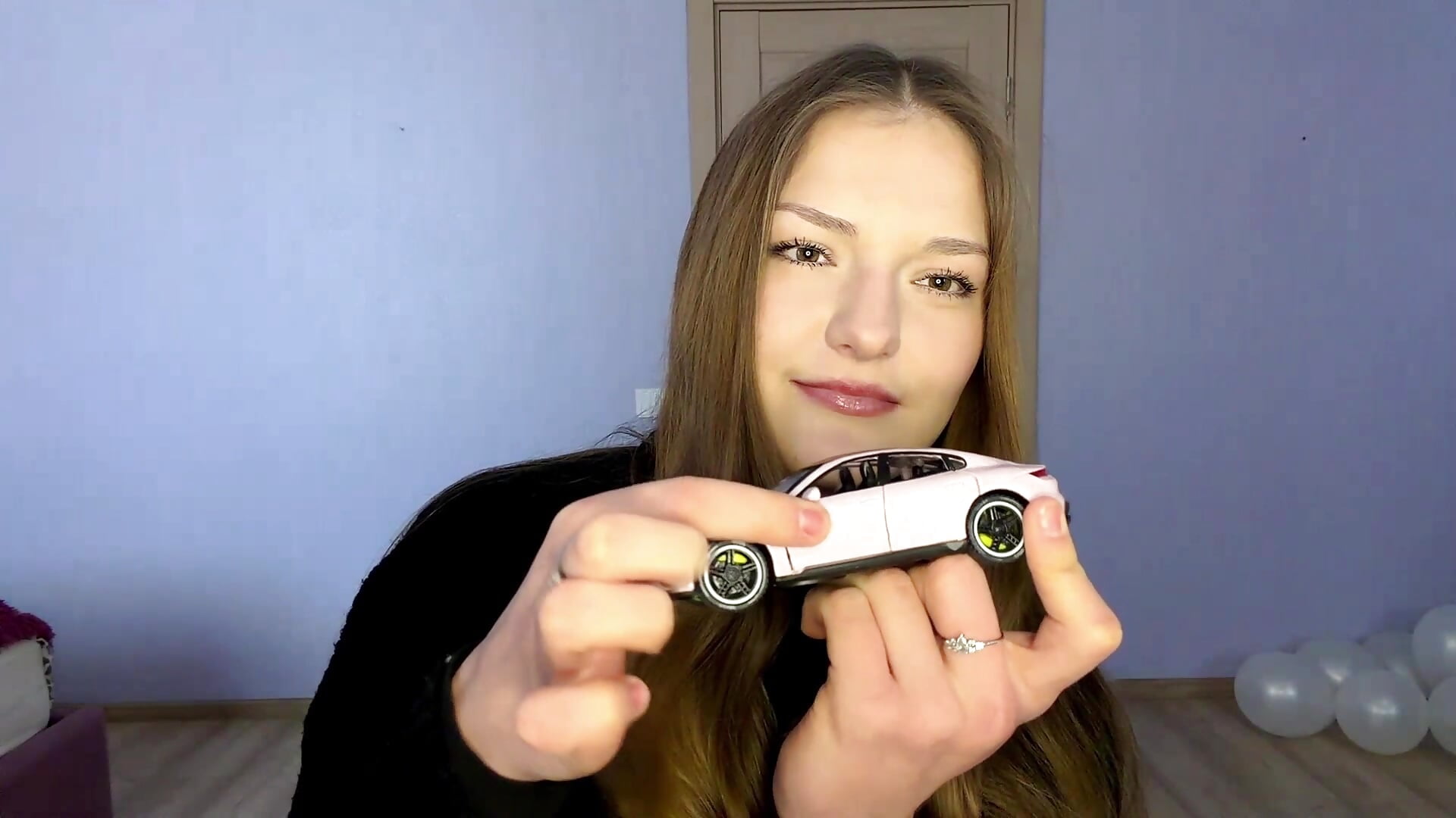 My dream is a Porsche - video oleh model kamera Milayouknow