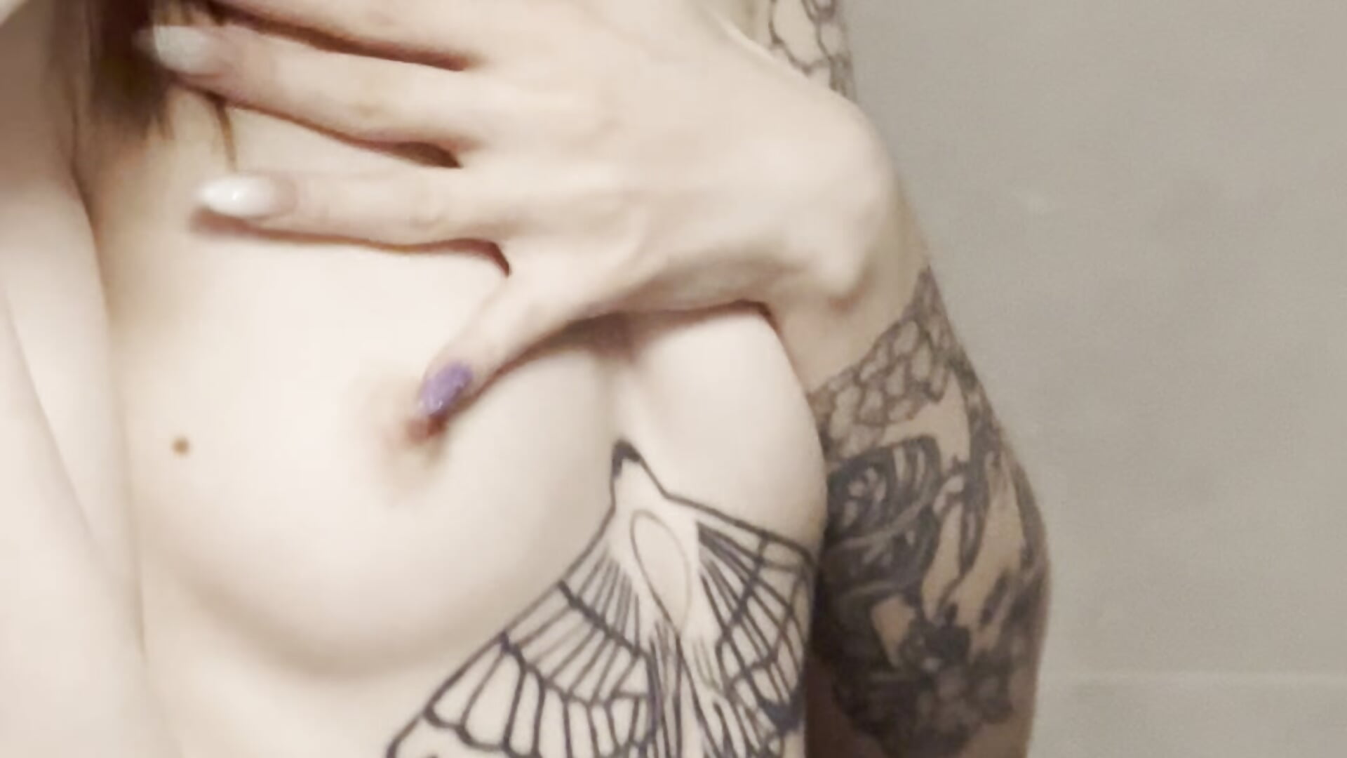 🫦 - فيديو من Wien_Lands موديل الكام