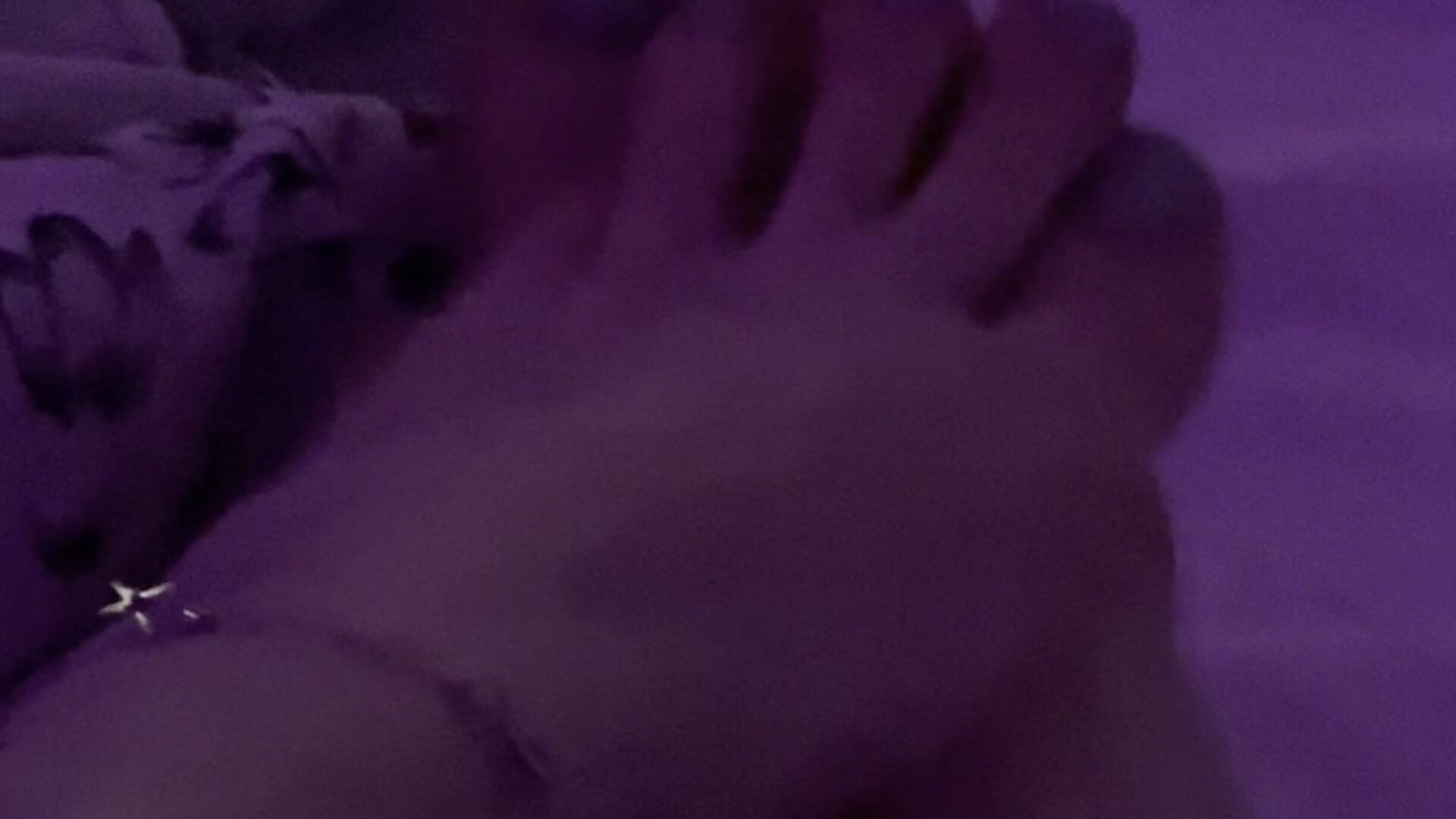 🦶🫦 - فيديو من Wien_Lands موديل الكام