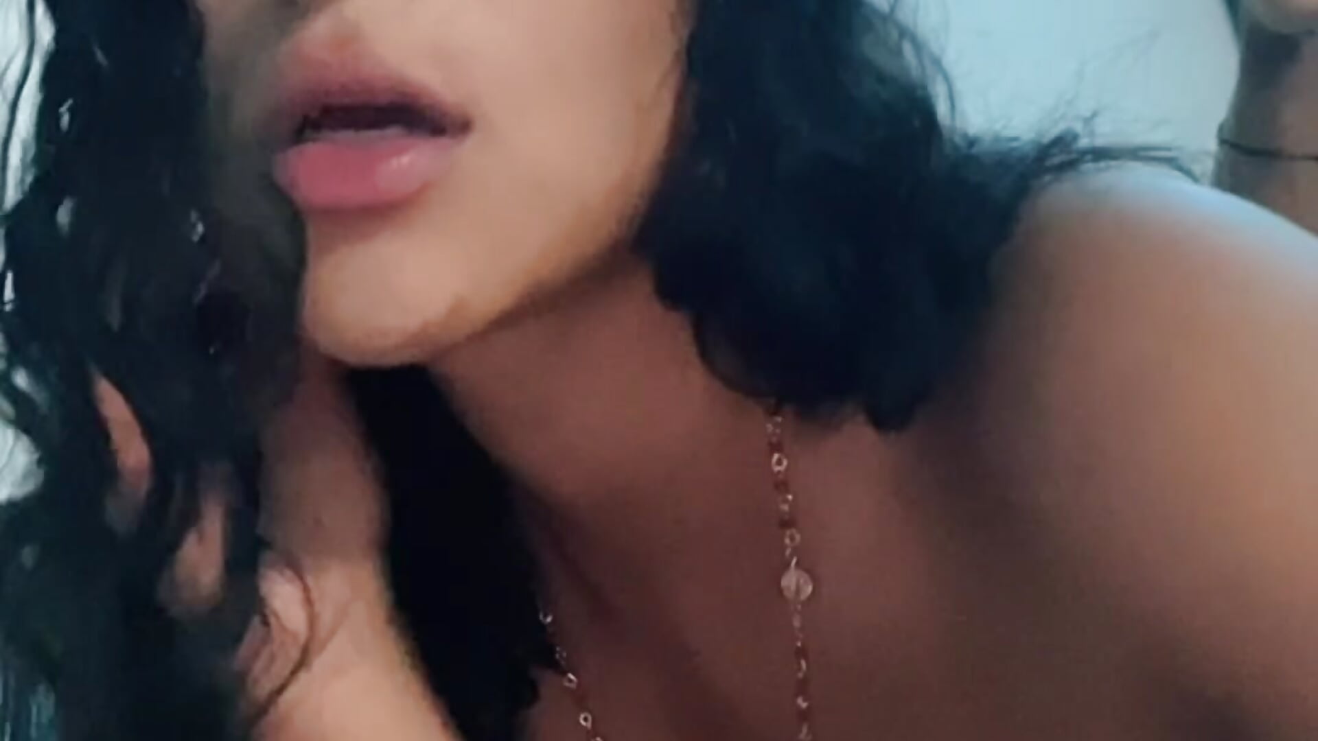 I send you lots of kisses – video modela na kameri sami_sweet888