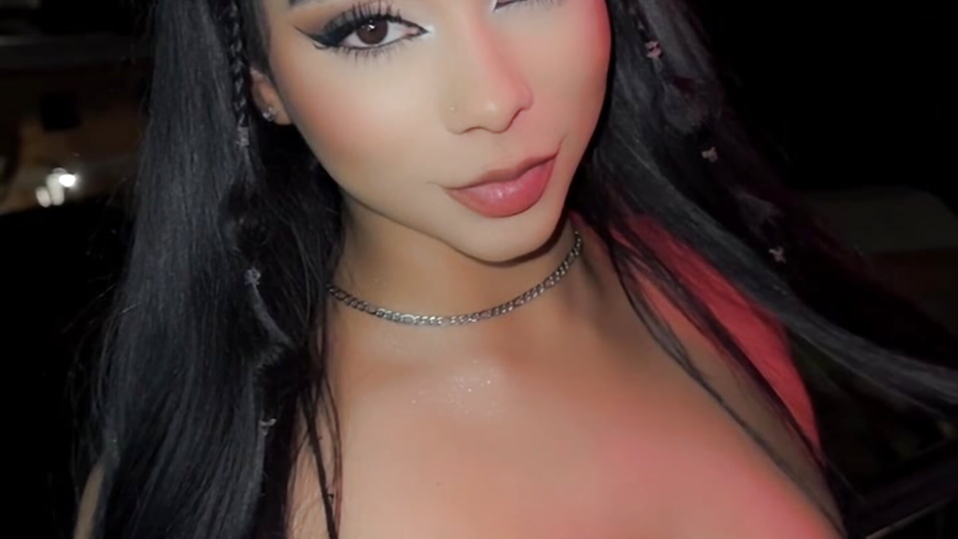 Your girl!🦋 - วิดีโอโดย Katie_boss2 โมเดลแคม