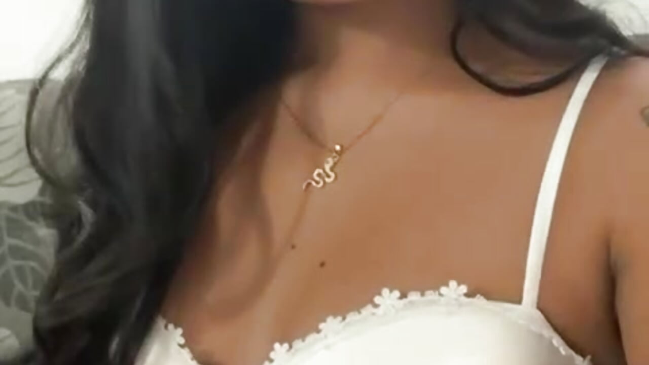 Welcome to my profile 💕😋 - Vídeo de Sara-001, modelo de vídeos
