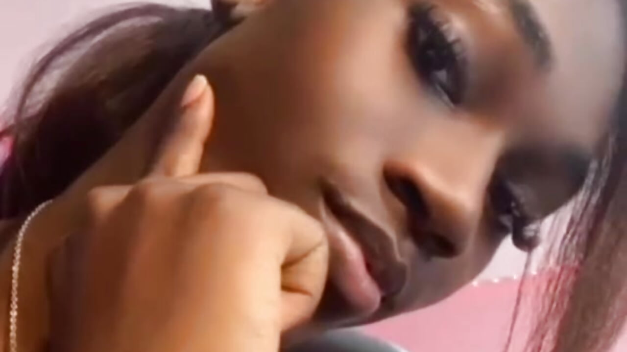 🥰. - video by black_kimberly cam model