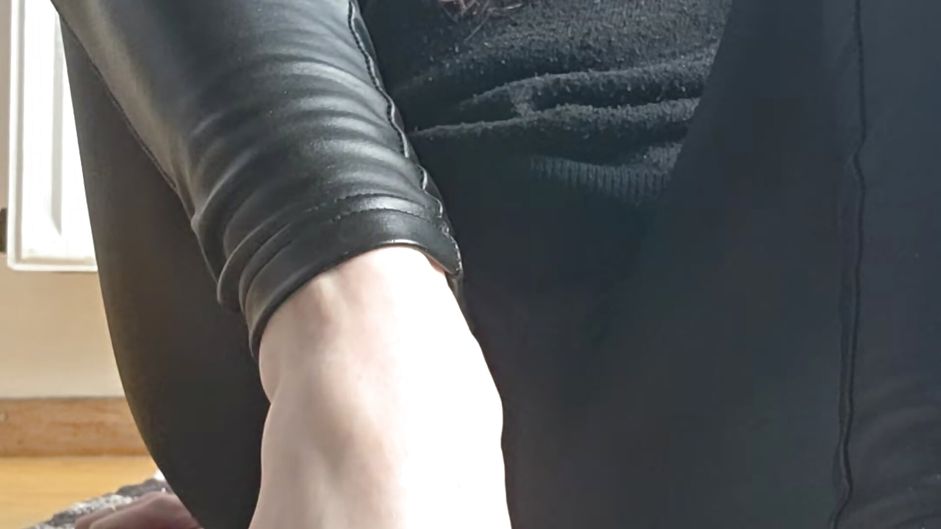 Mes pieds et de la compote SOFT - відео від вебкаммоделі Dame_Melina