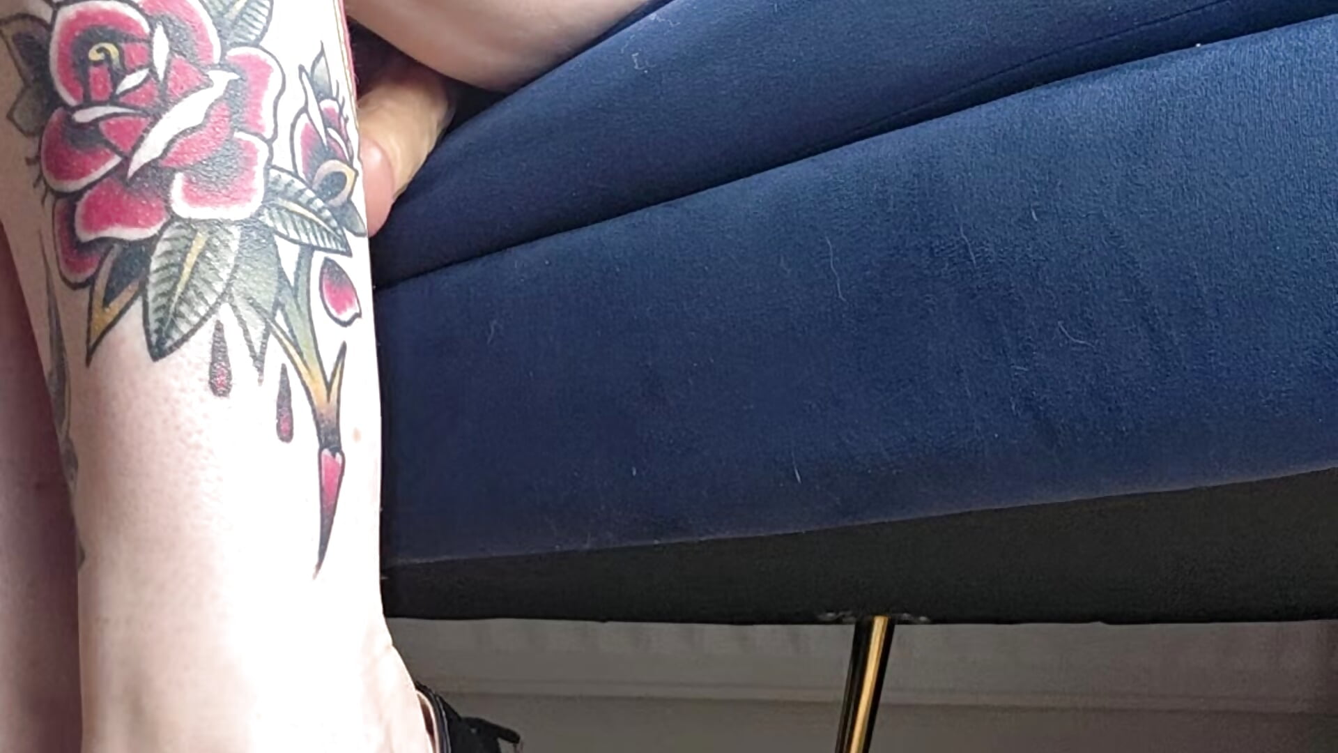Faciale dans ta gueule - video by Dame_Melina cam model