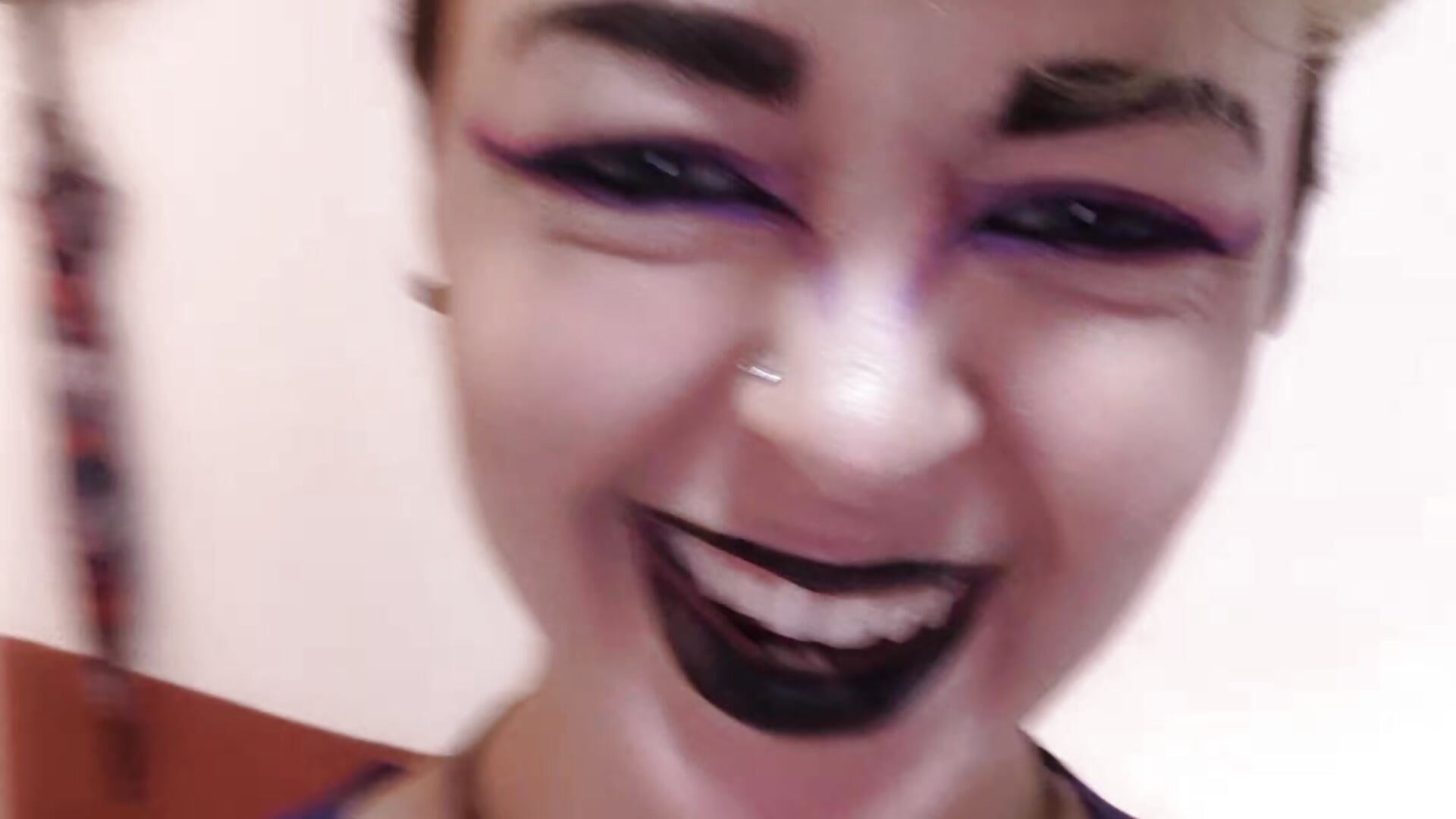 I know you are lurking on my page - video oleh kittyfitty29 kamera model