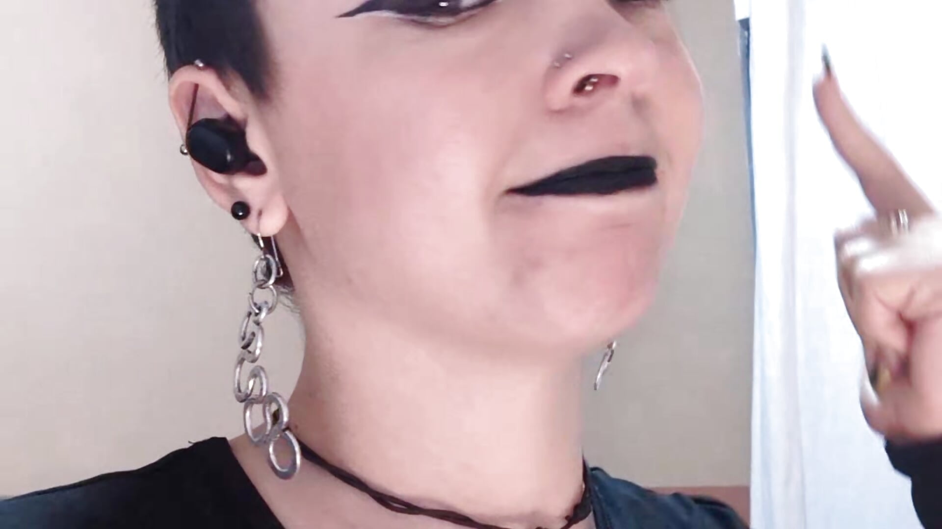 it's really a toss up but I think I need a new computer - video od modelky/modela kittyfitty29