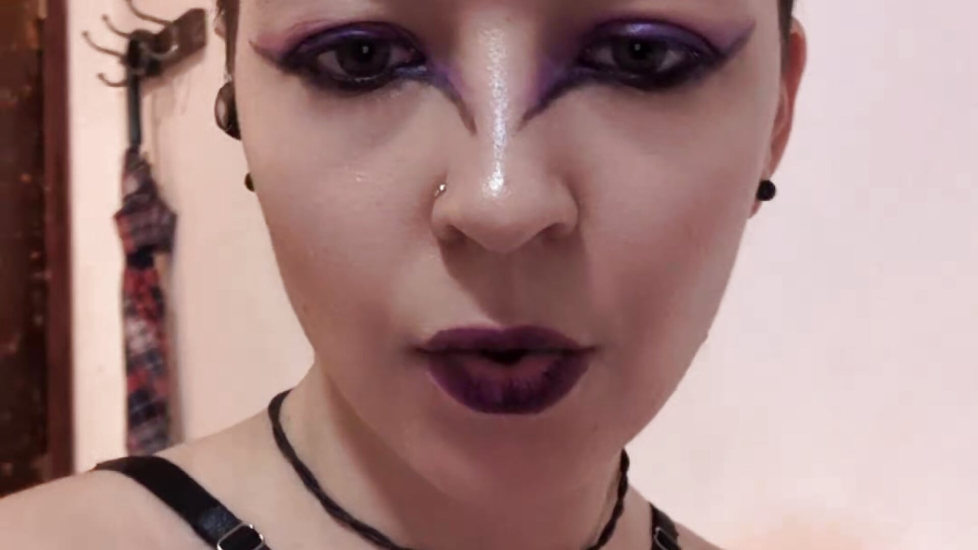 POV: Your obsessed  with me and  don't want to  Exist without me – video modela na kameri kittyfitty29