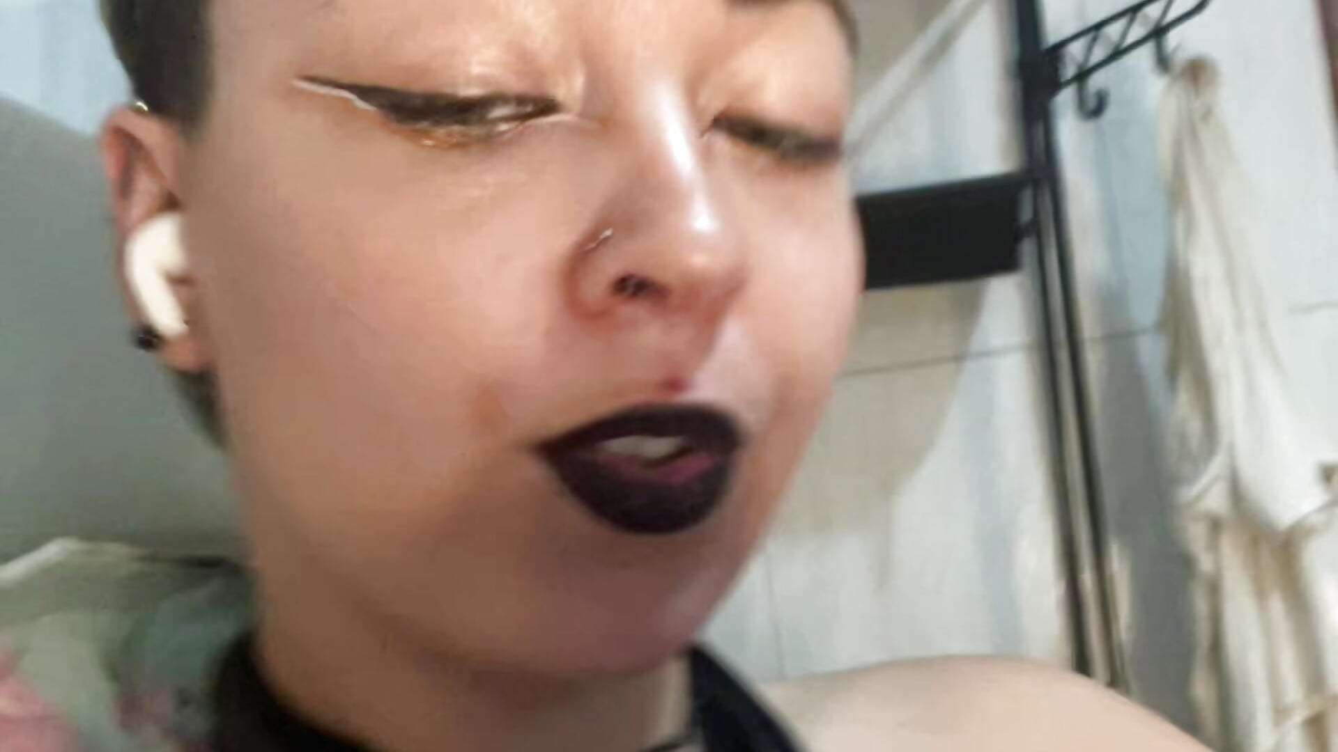 I'm hopping off soon better join now - kittyfitty29 adlı kamera modelinin videosu