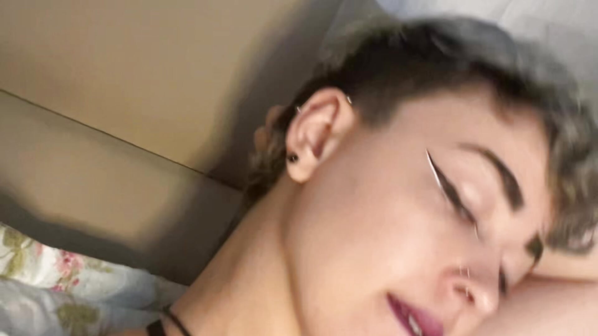 Don't get weird about it Just go with it - video của người mẫu cam kittyfitty29