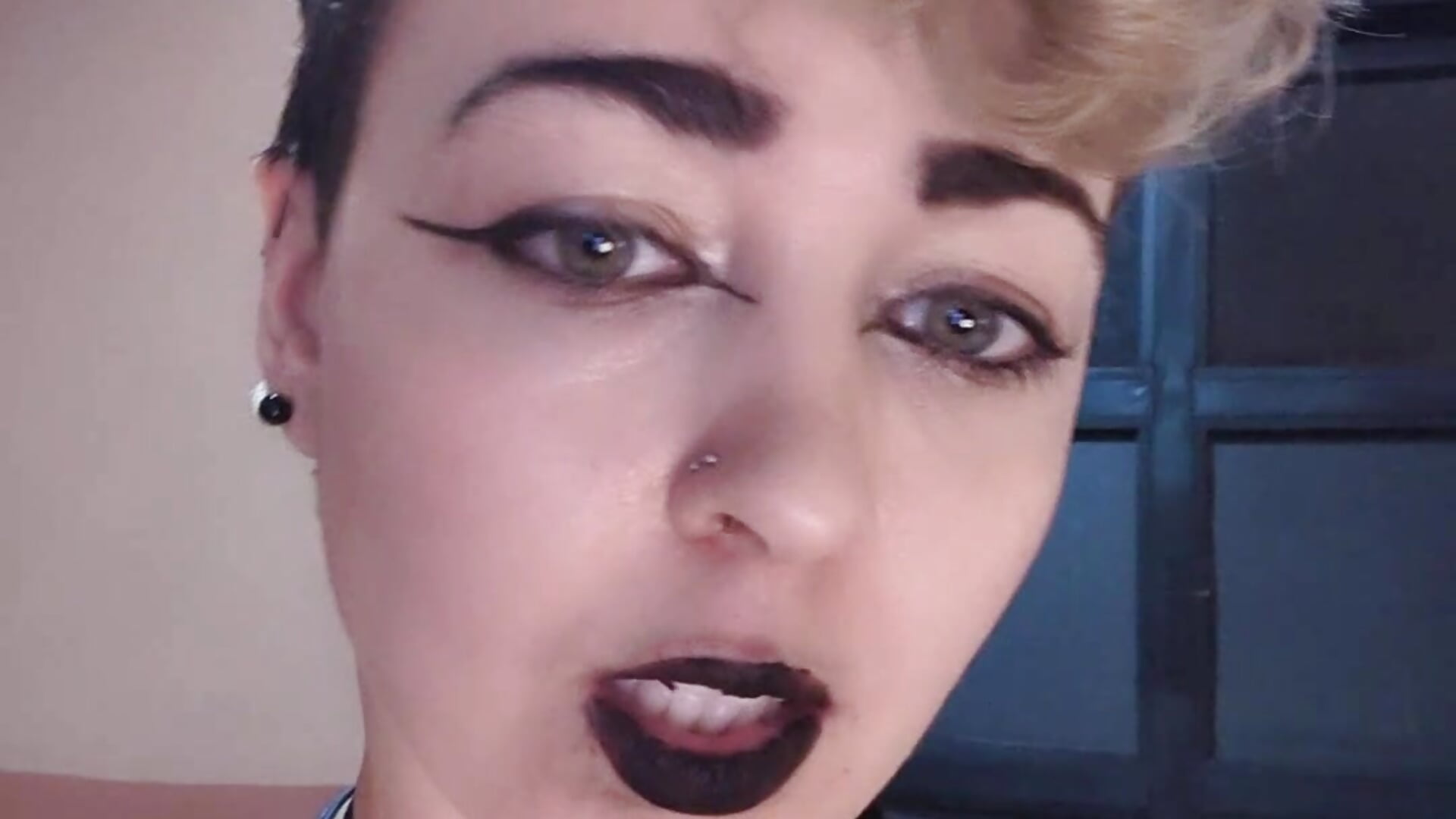 I know you'd rather be with me – video od webkamerové modelky kittyfitty29