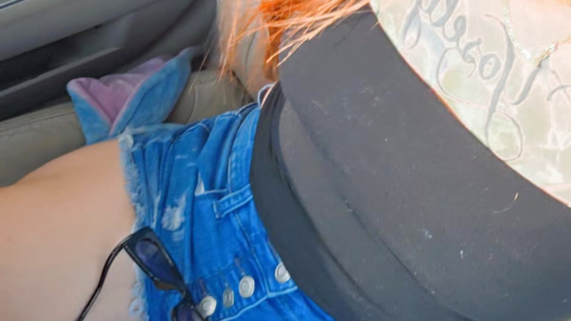 Look at me and touch me. - відео від вебкаммоделі venushart