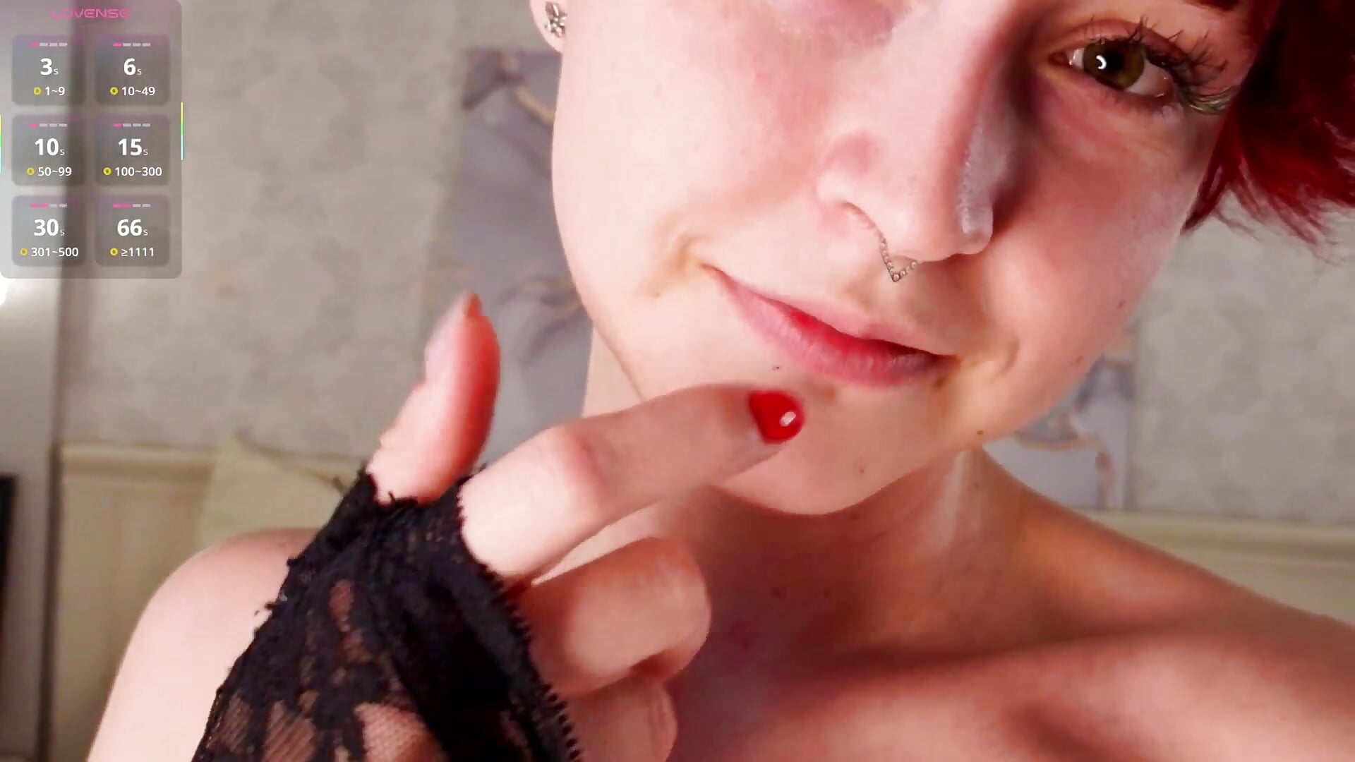 Lina piercing - video by MarissaBeutnagel cam model