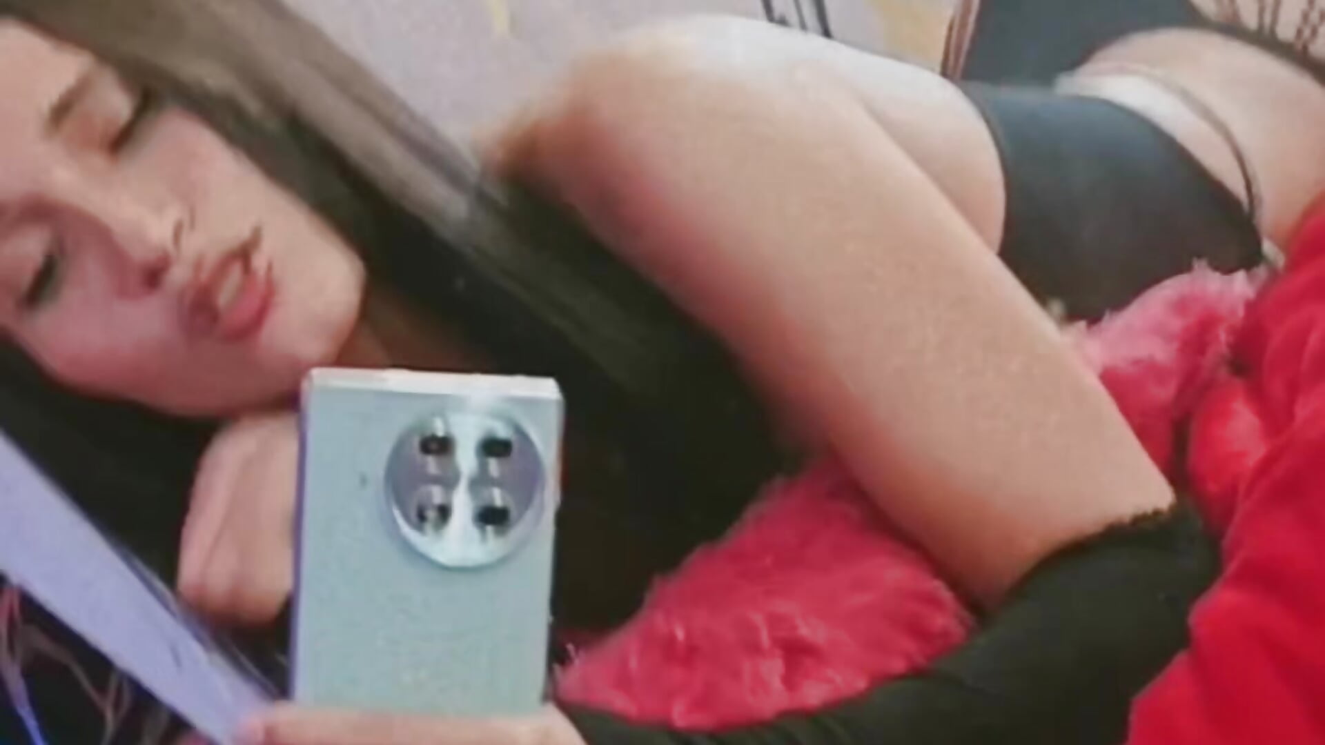 🥰 – видео вебкам-модели Aria__17