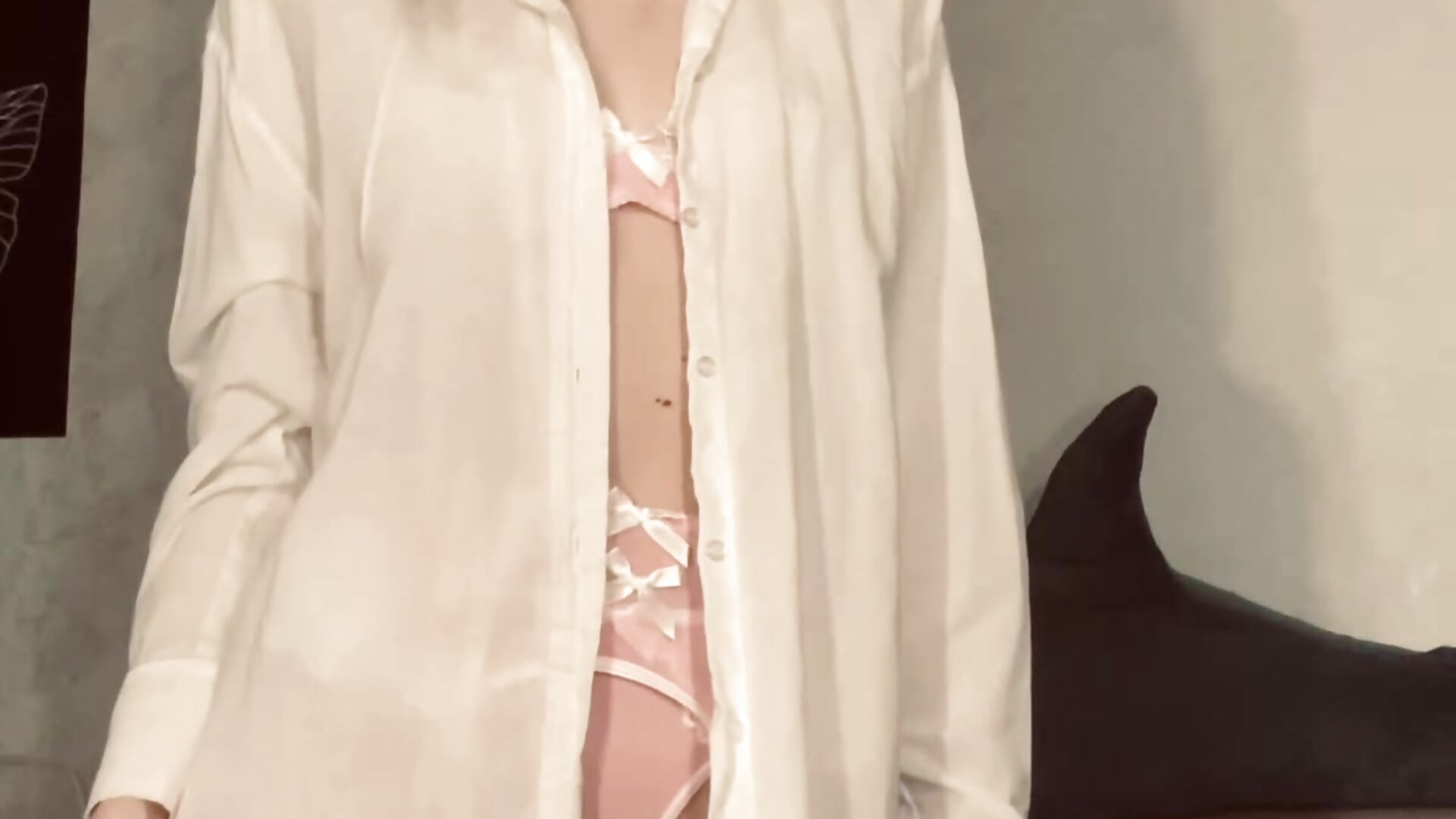 Hot Hot  Hot🔥🔥🔥 - video của người mẫu cam TaliCaan