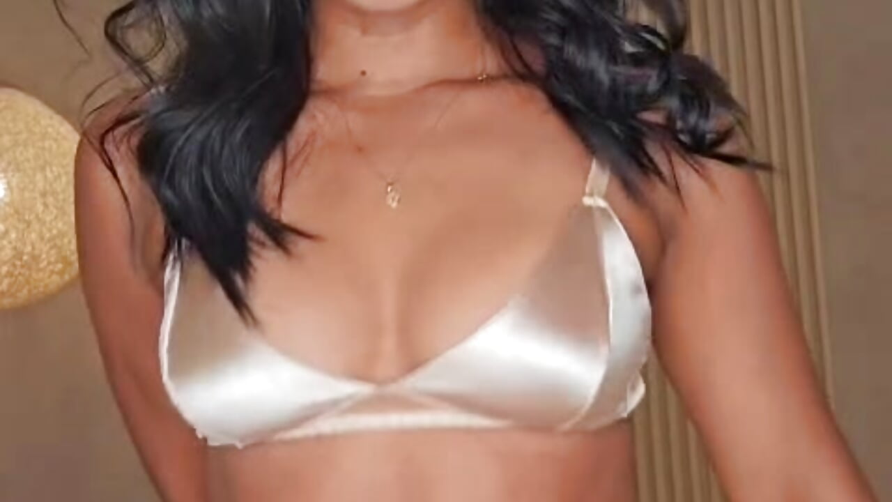 Eyyy 💦 are u here ? - video eva_lain kameramallilta