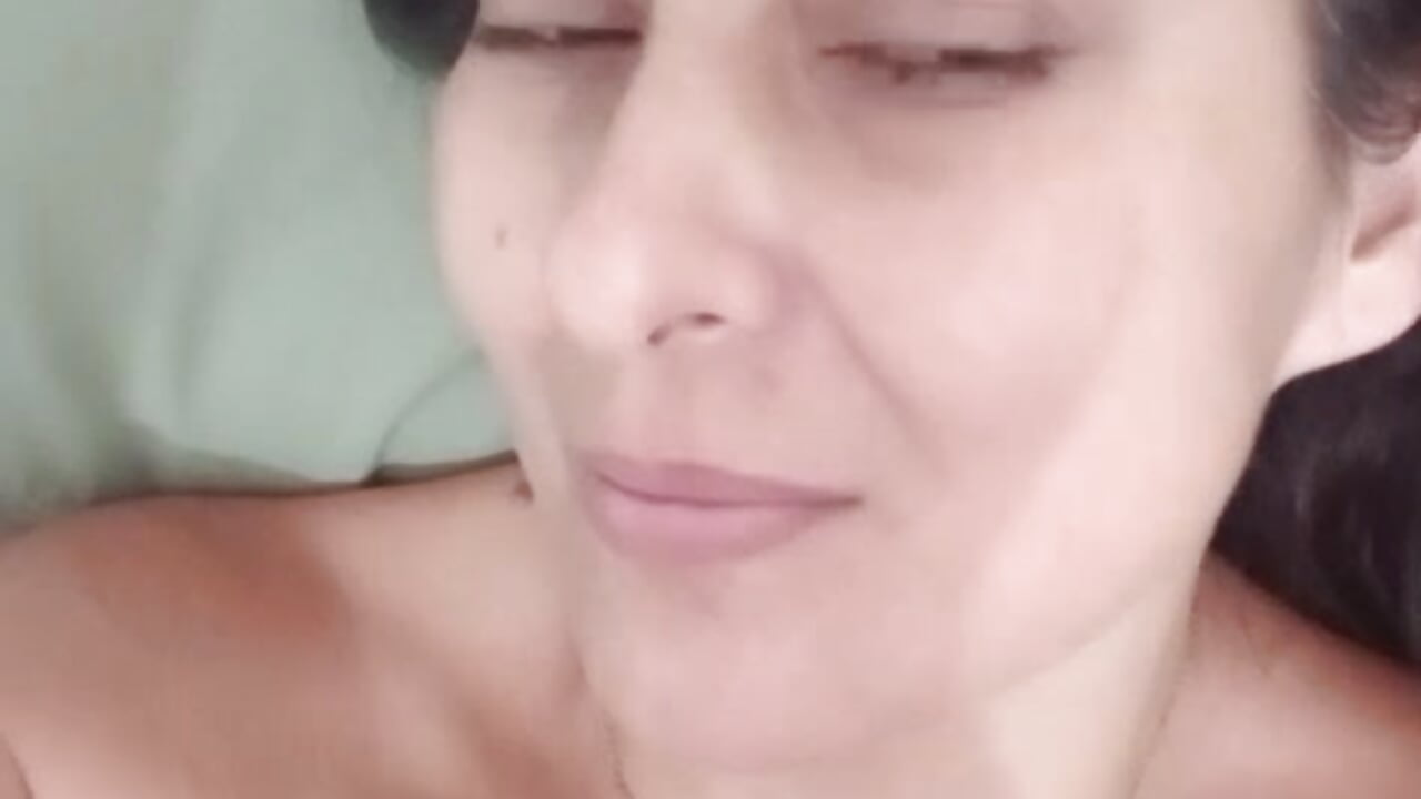 hot girl 😈🔥 - video by CameliaMilf cam model