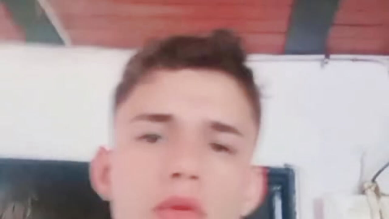 1000104711 - vídeo de la modelo de cam whiteTemptation23